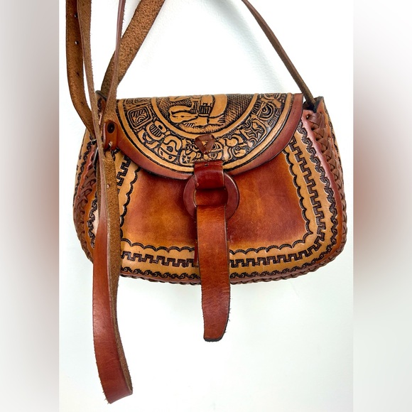 Vintage Tooled Leather Mexico Flap Shoulder Crossbody Bag - Picture 12 of 16